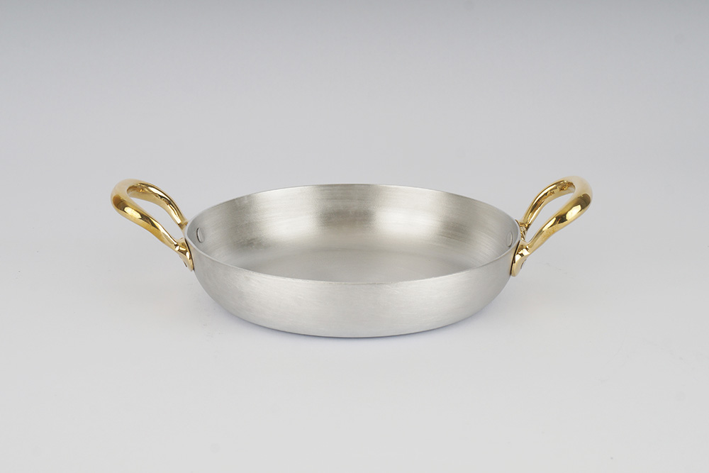 KAP - Curved Round Pan With Brass Handles- Brushed Aluminum