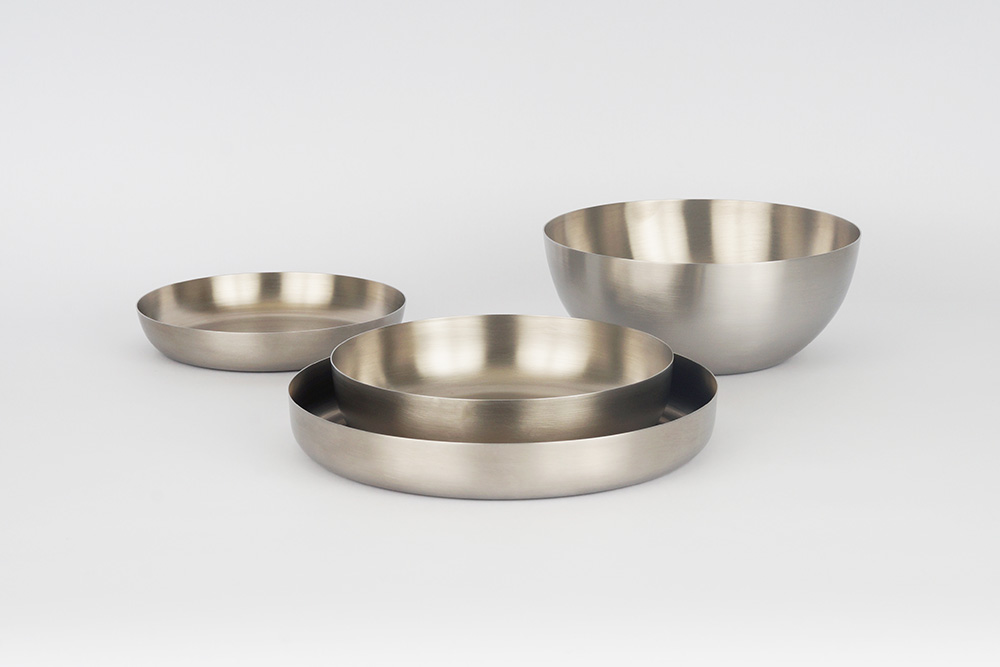 KAP - Curved - Large bowls - Brushed stainless steel