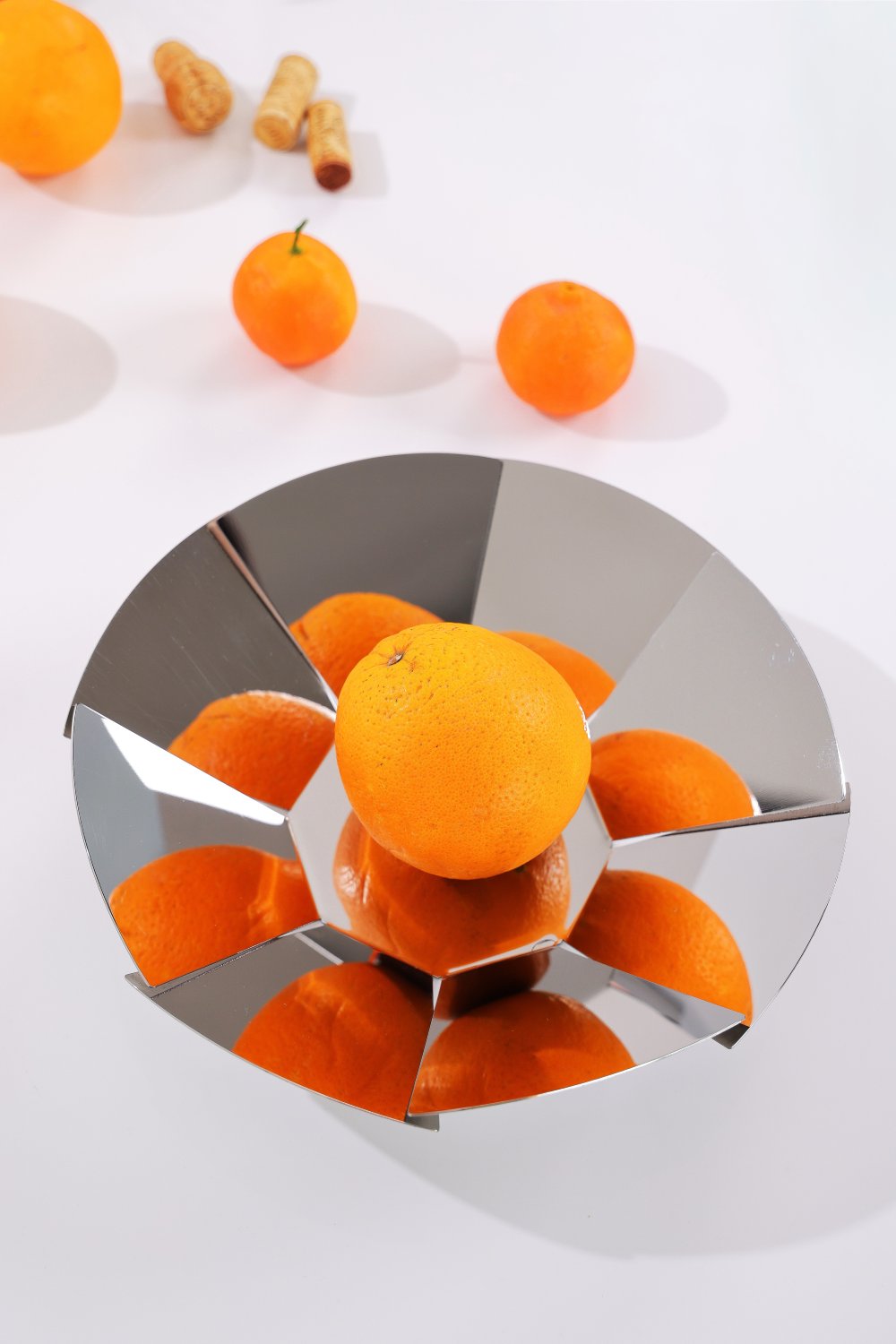 KAP-Stainless Steel petals fruit bowl with oranges